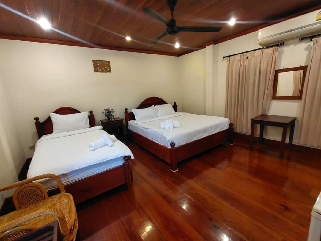 Somvang Khily Guesthouse 宋旺吉利 酒店 Luang Prabang Chambre photo