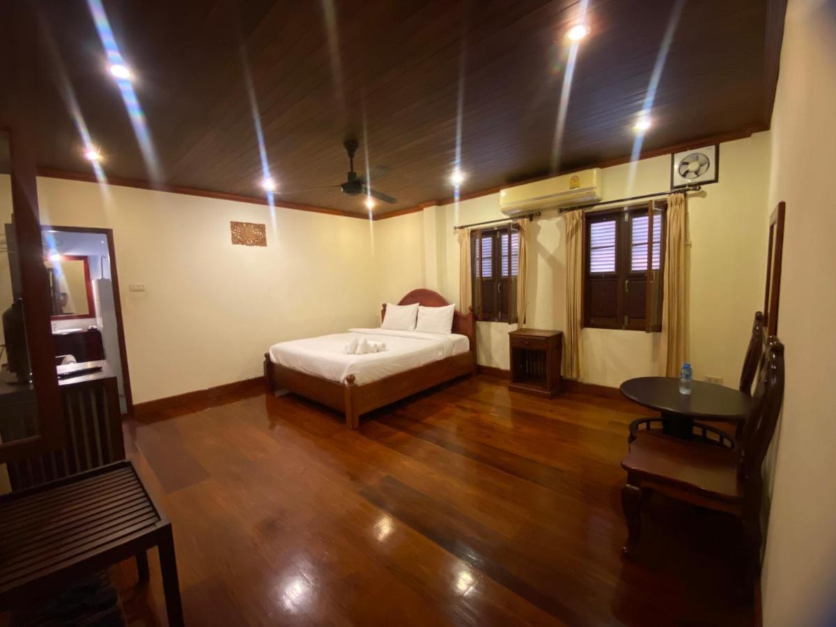 Somvang Khily Guesthouse 宋旺吉利 酒店 Luang Prabang Extérieur photo