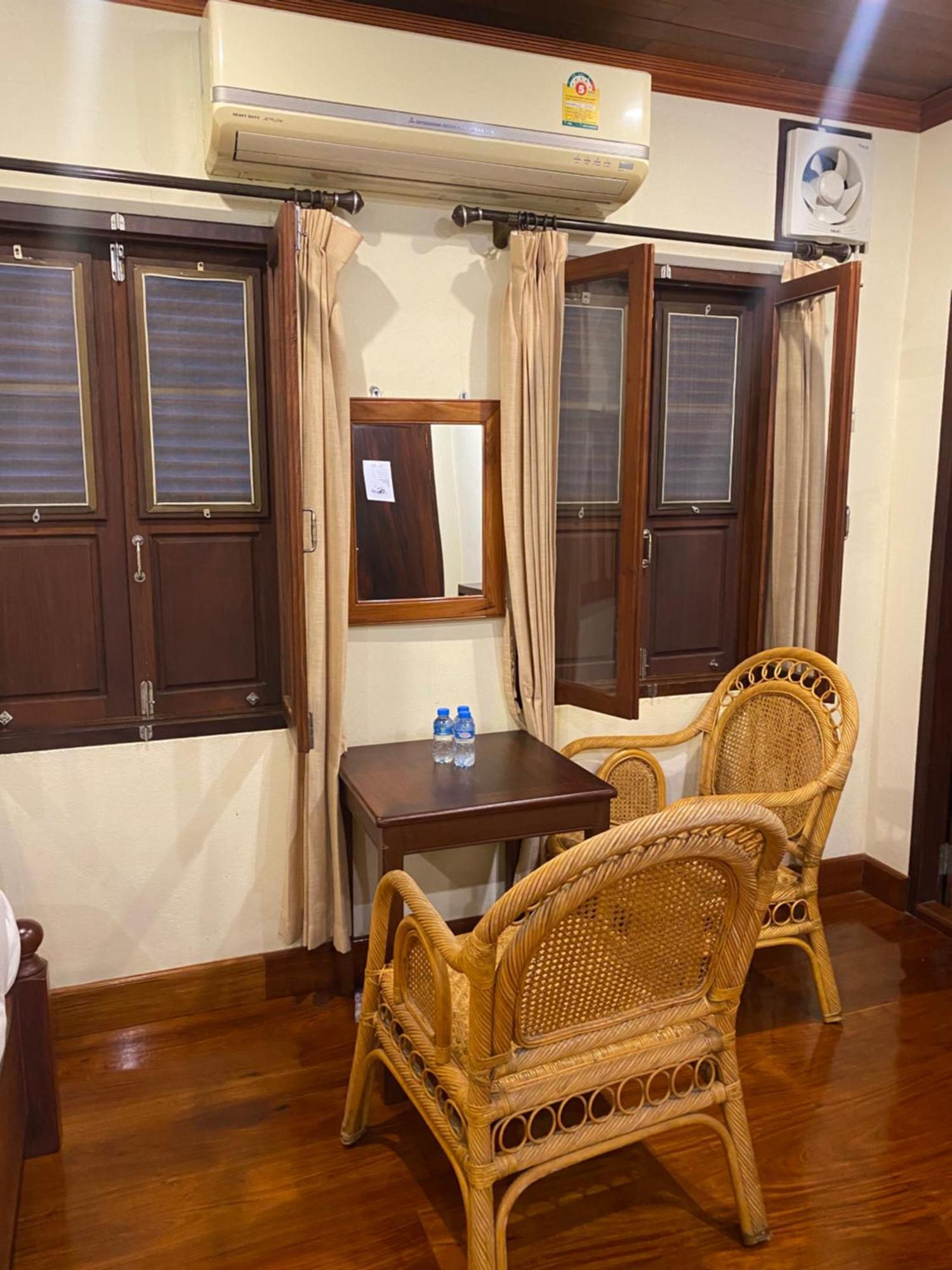 Somvang Khily Guesthouse 宋旺吉利 酒店 Luang Prabang Extérieur photo