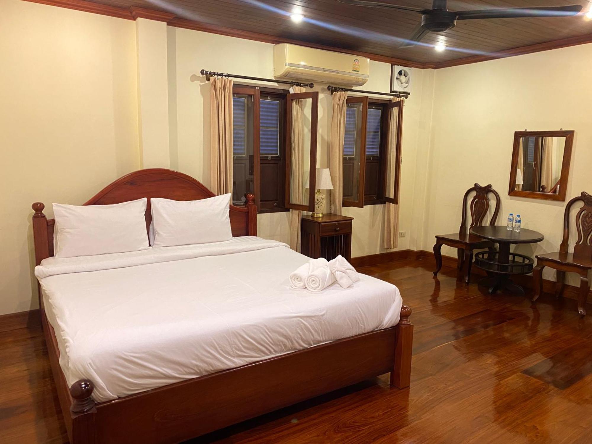 Somvang Khily Guesthouse 宋旺吉利 酒店 Luang Prabang Extérieur photo